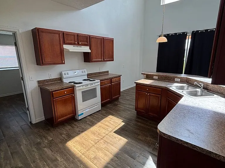 157 Cimarron Ln — Photo 11