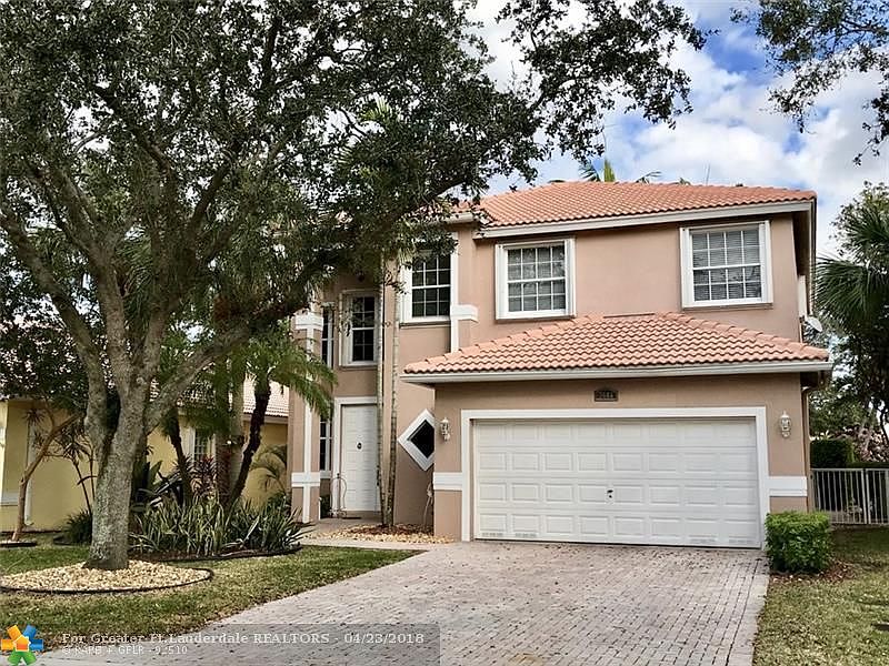 1st image of 7686 NW 60th Ln
