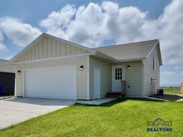 427 Diamond Ridge Blvd, Rapid City, SD 57703