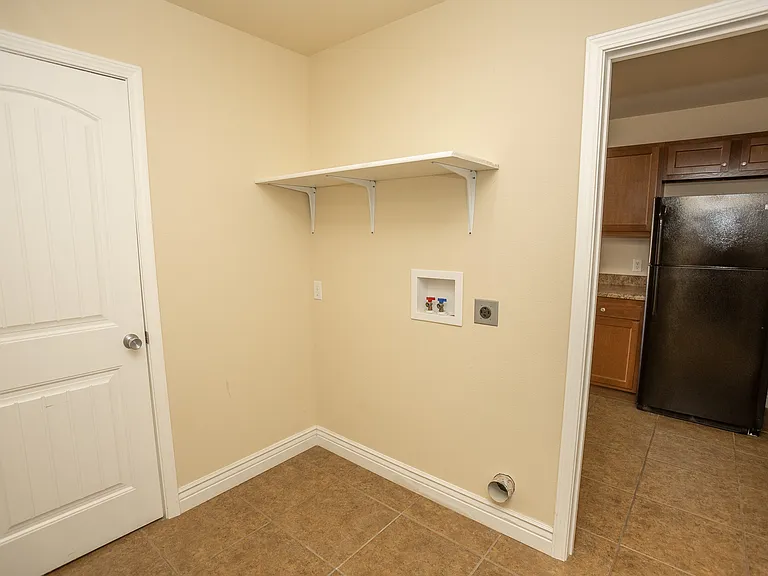 145 Rylee Cir #C — Photo 9