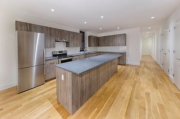 Rented by Places NYC | media 4