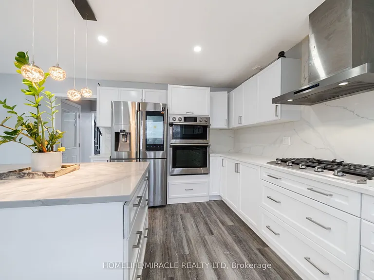 151 Baldwin Dr #UPPER — Photo 18