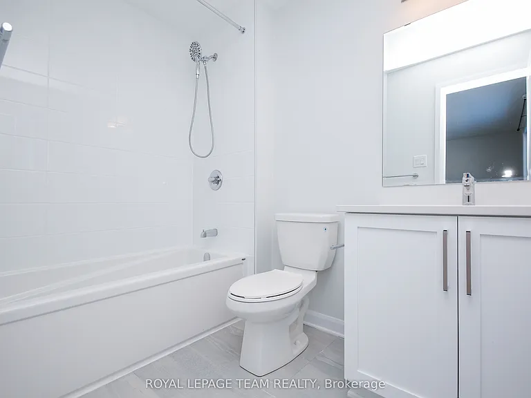 645 Hamsa St — Photo 28