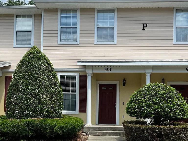 2508 SW 35th Pl #P93 — Photo 30