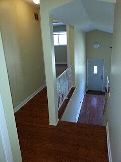 3rd image of 1735 N Windsor Dr