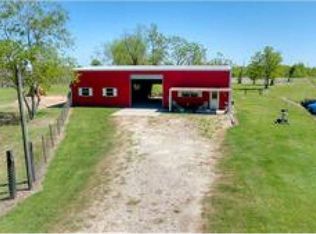 6330 County Road 60, Rosharon, TX 77583