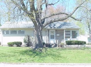 332 Wiley Dr, Decatur, IL 62526