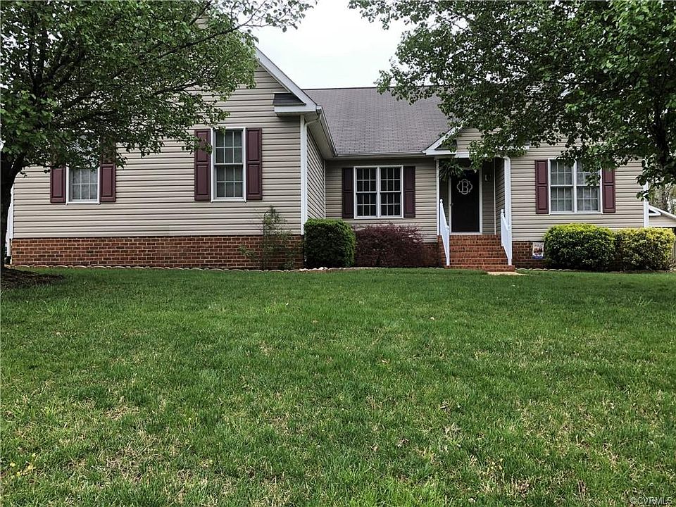1st image of 7067 Brooks Hollow Pkwy