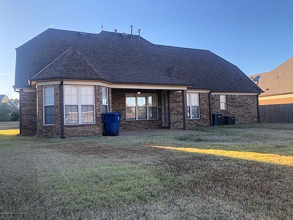 2nd image of 7076 Carriebrook Dr