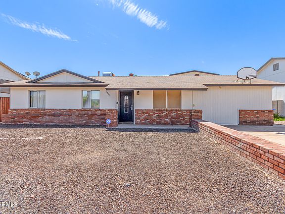 2nd image of 3801 W COLUMBINE Drive