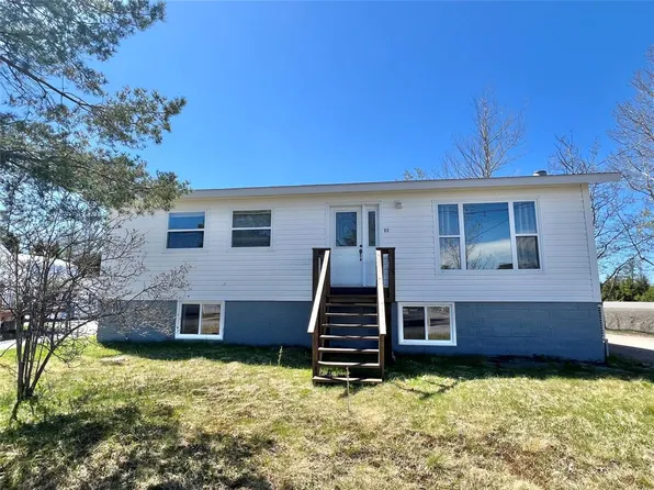 11 Fourth Avenue, Badger, NL A0H1A0