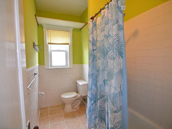 5th image of 125 Quincy St