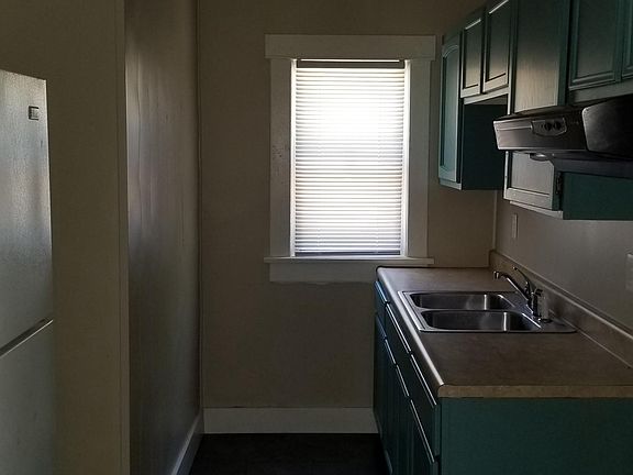 2nd image of 80 Miller Ave