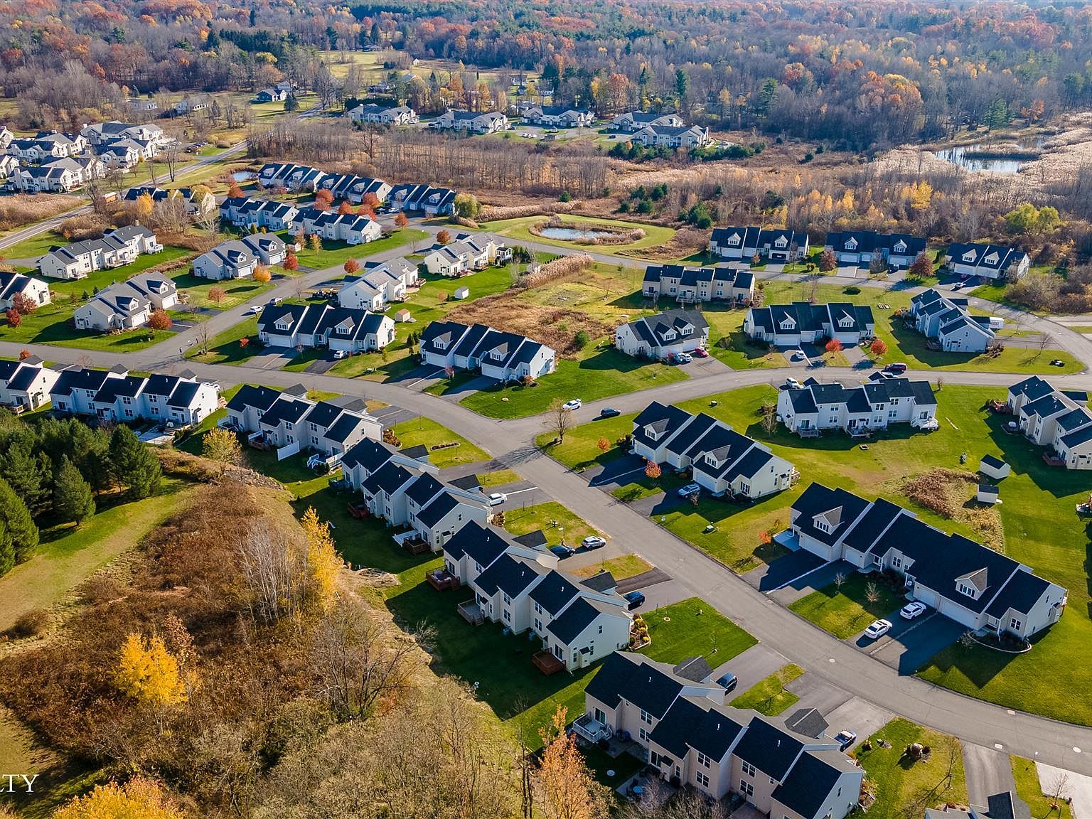 10B Pointe West Dr, Halfmoon, NY 12065 Zillow