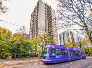 255 SW Harrison St APT 5F, Portland, OR 97201