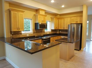 12327 NE 7th Pl #113, Bellevue, WA 98005