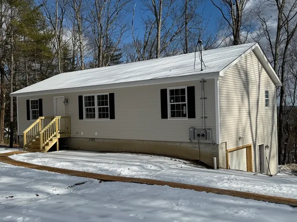 51 Cathy Ln, Southbridge, MA 01550