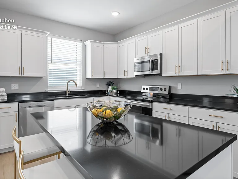 1474 Stockyard Pl — Photo 8