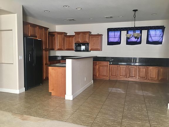 4th image of 3412 E Jasper Dr