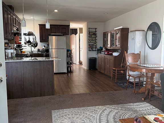 3rd image of 11733 166th St Space 26