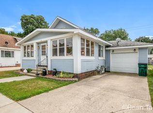 130 Hanlon Ct, Wayland, MI 49348