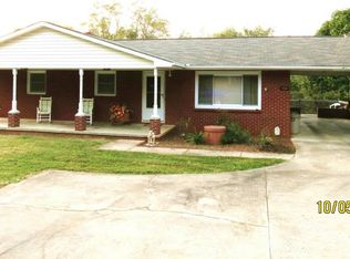 2039 Duckworth Ave, Morganton, NC 28655