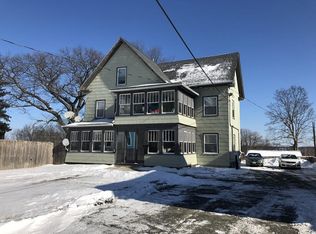 68 Clinton Ave, Holyoke, MA 01040