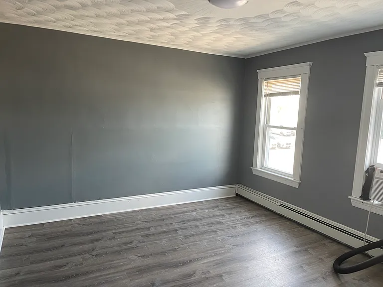 342-342 W River St #2 — Photo 3