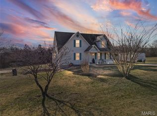 4086 Sandy Estates Dr, Hillsboro, MO 63050