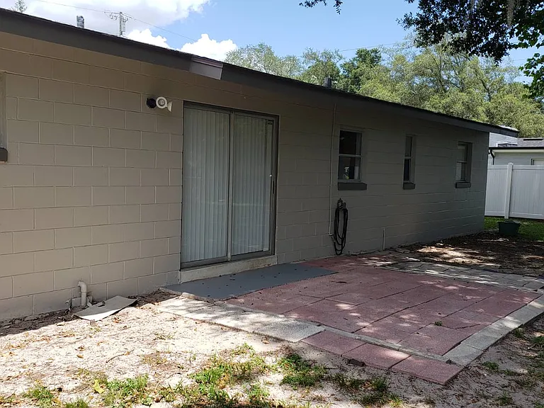 224 W Highland St — Photo 18