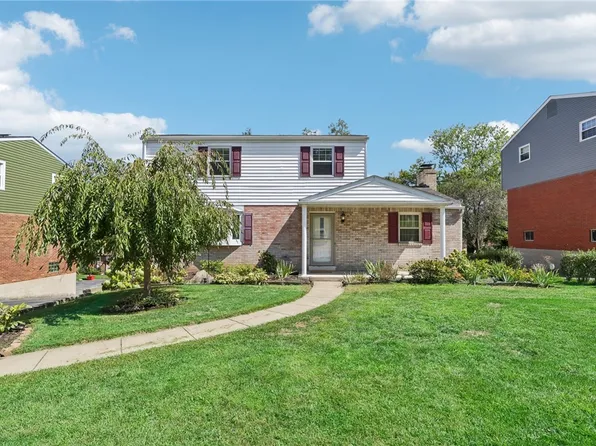 1734 Gina Dr, West Mifflin, PA 15122