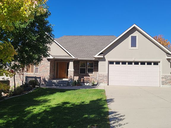 2nd image of 1553 Oakview Dr