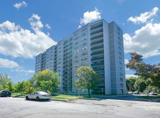 10 Tobermory Dr #Penthouse 12, Toronto, ON M3N 2Y5