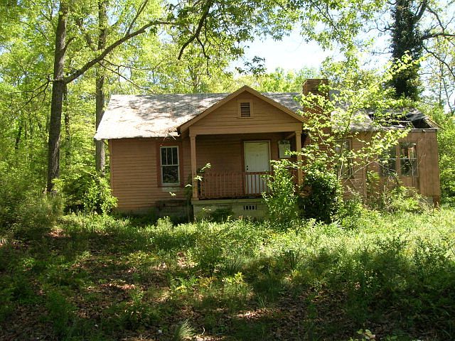2nd image of 4311 Mount Zion Rd