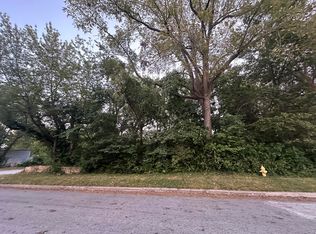 1342 E Blaine St, Springfield, MO 65803