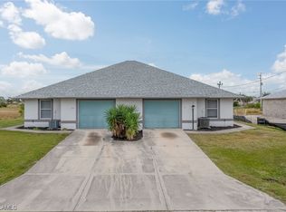 1109/1111 Gordon Ave S, Lehigh Acres, FL 33973