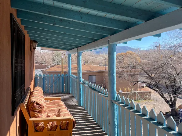 715 Dunlap St #C, Santa Fe, NM 87501