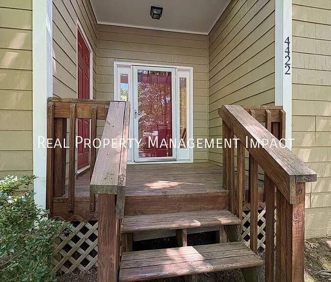 4422 Beechnut Ln — Photo 3