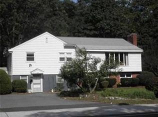 110 Lynn Fells Pkwy, Saugus, MA 01906