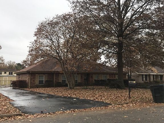 3rd image of 6223 Haddington Dr