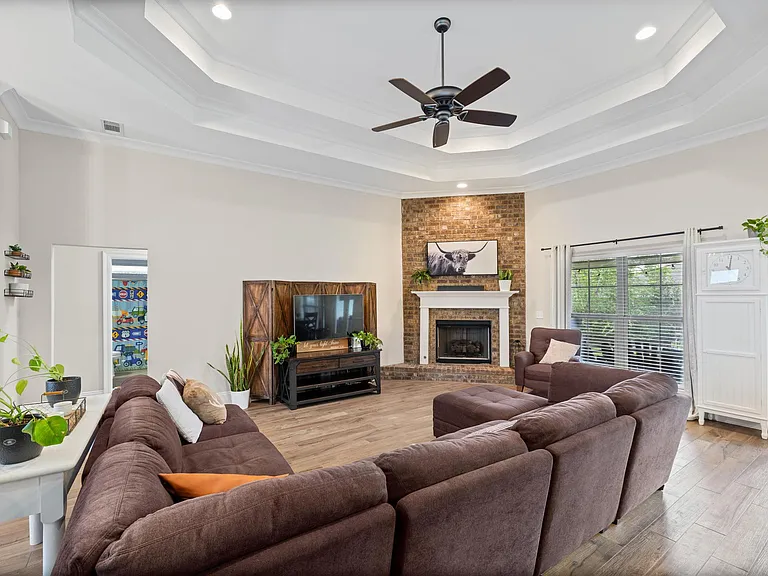 5945 W Cambridge Way — Photo 7