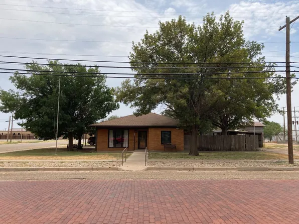 301 W Main St, Post, TX 79356