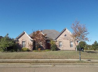 609 Shelley Renee Ln, Cordova, TN 38018