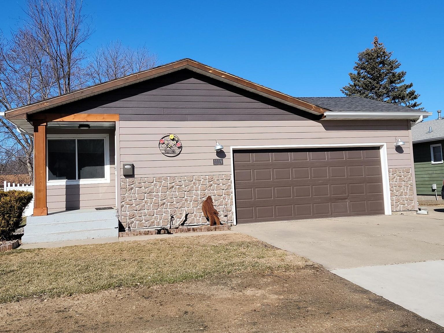 1119 N Dakota St, Aberdeen, SD 57481 Zillow