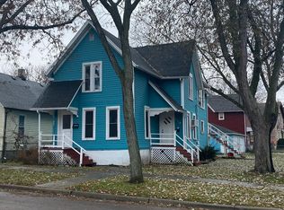 238 Harvey St #1, Elgin, IL 60123