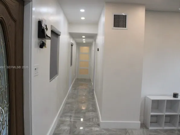 115 SW 115th Ave, Hollywood, FL 33025