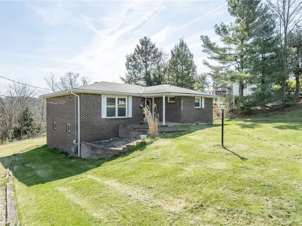 3151 Oak St, Murrysville, PA 15668