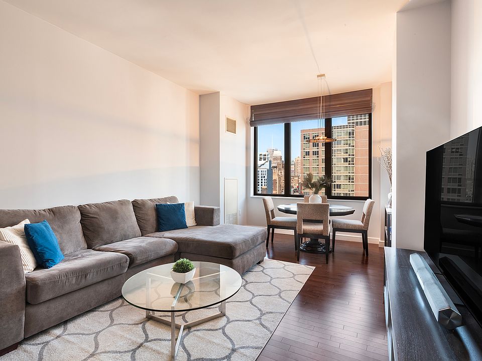 1st image of 101 W 24th St APT 28H