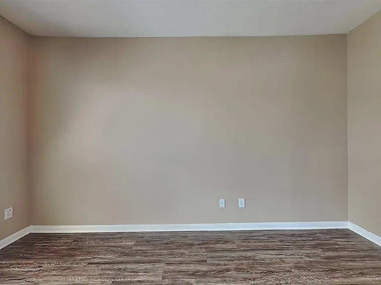 7418 Jacobs Well Dr — Photo 10