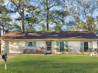 304 Hildred Ave, Conroe, TX 77303